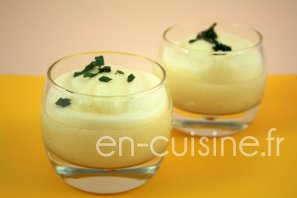 Recette mousses légères à l'ananas au Thermomix